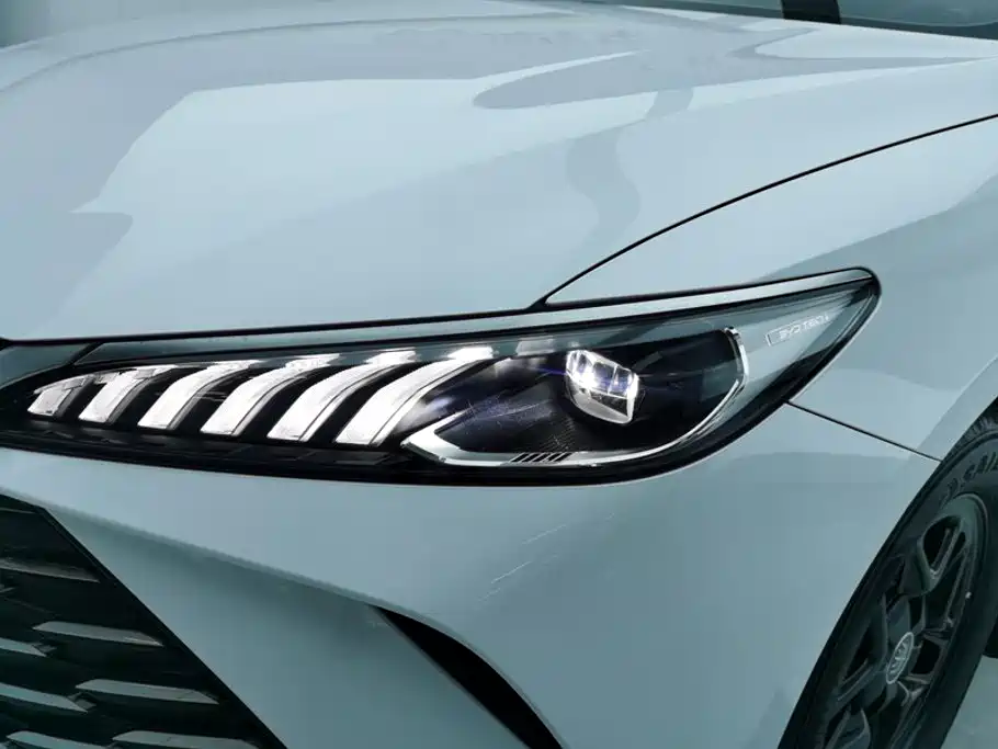 BYD Qin PLUS 2026 2026 DM-i Smart Edition 128KM Progressive