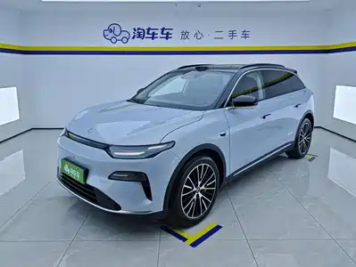 Leapmotor C11