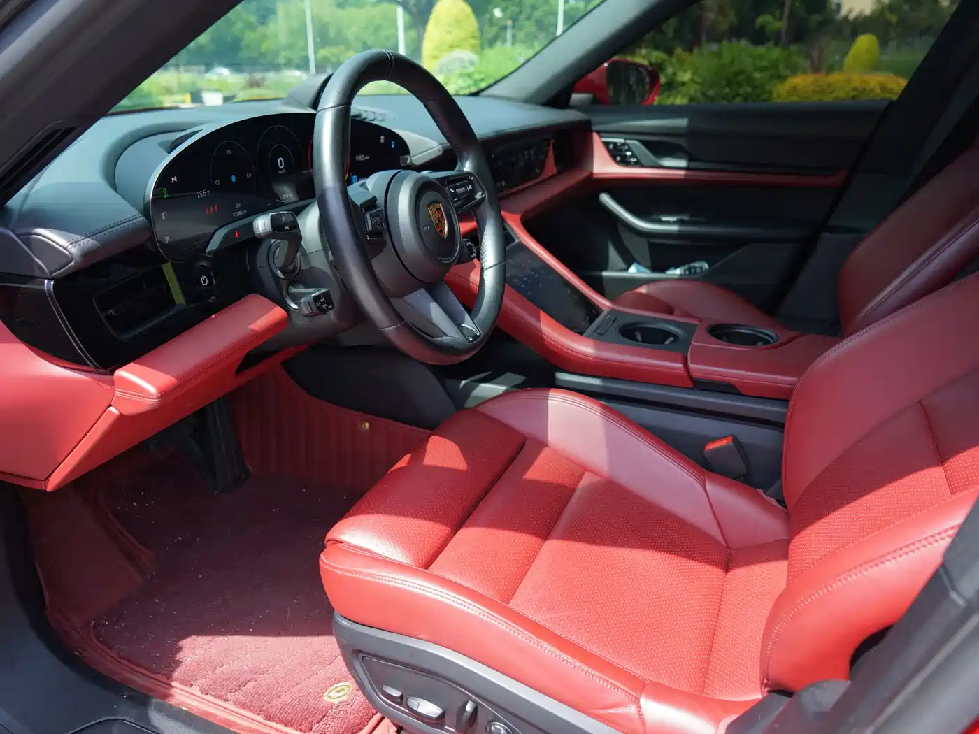 Porsche Taycan 2020 Taycan фото 4