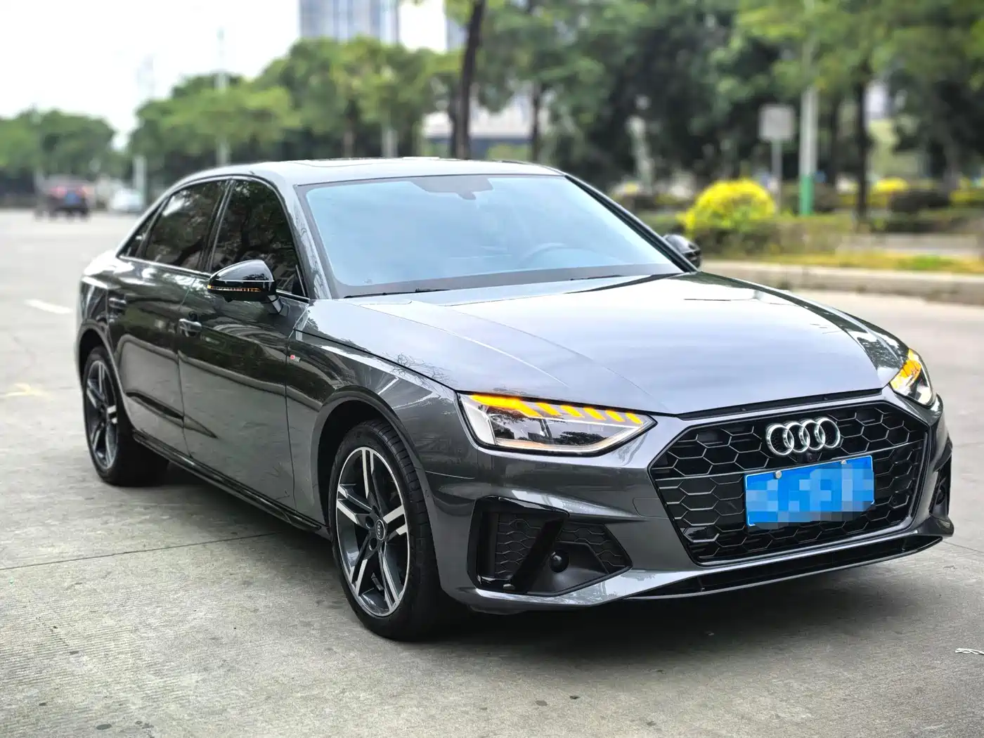 Audi A4L 2023 40 TFSI Luxury Sport фото 2
