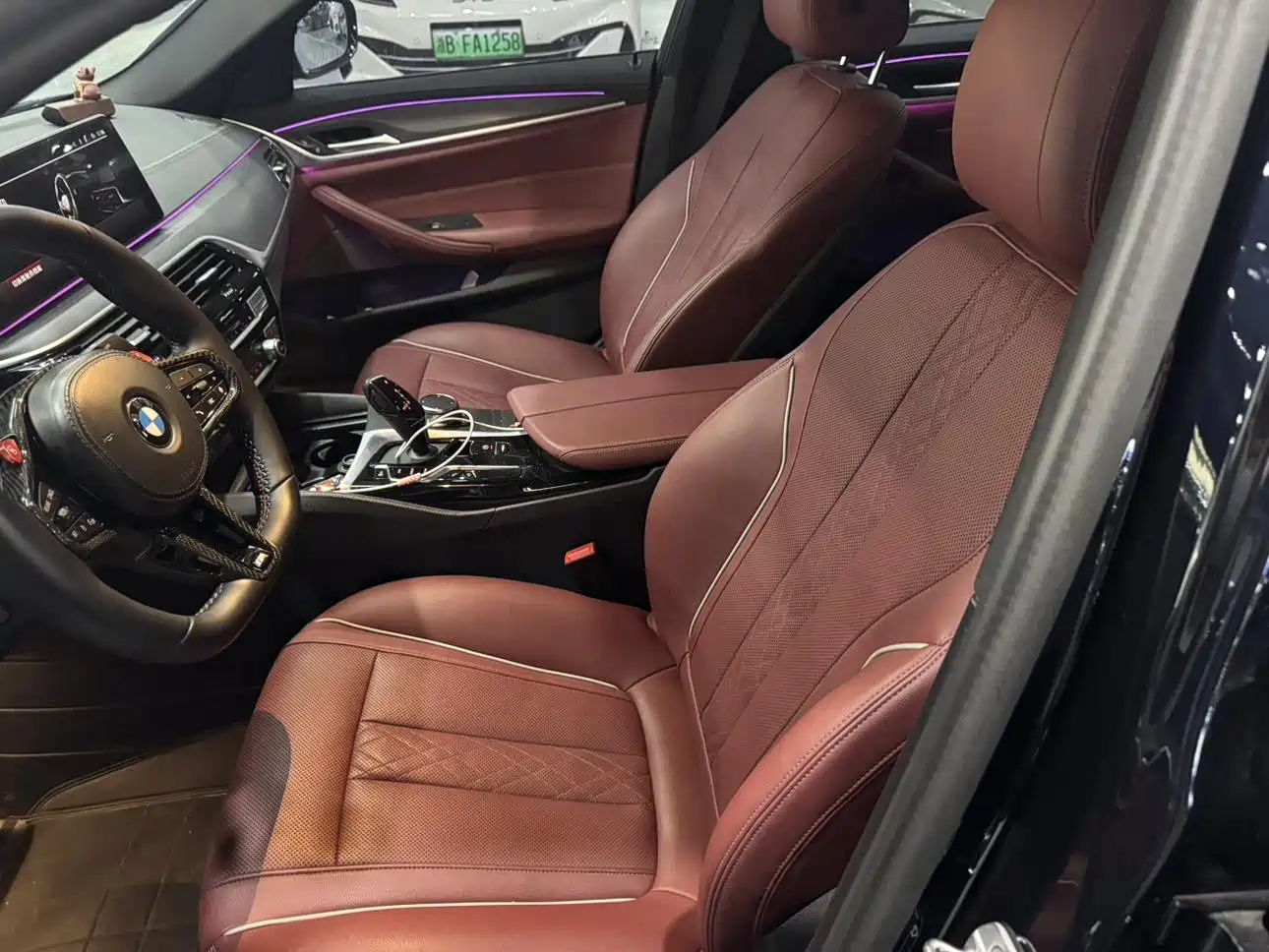BMW 5 Series 2023 530Li Leading M Sport Package фото 7