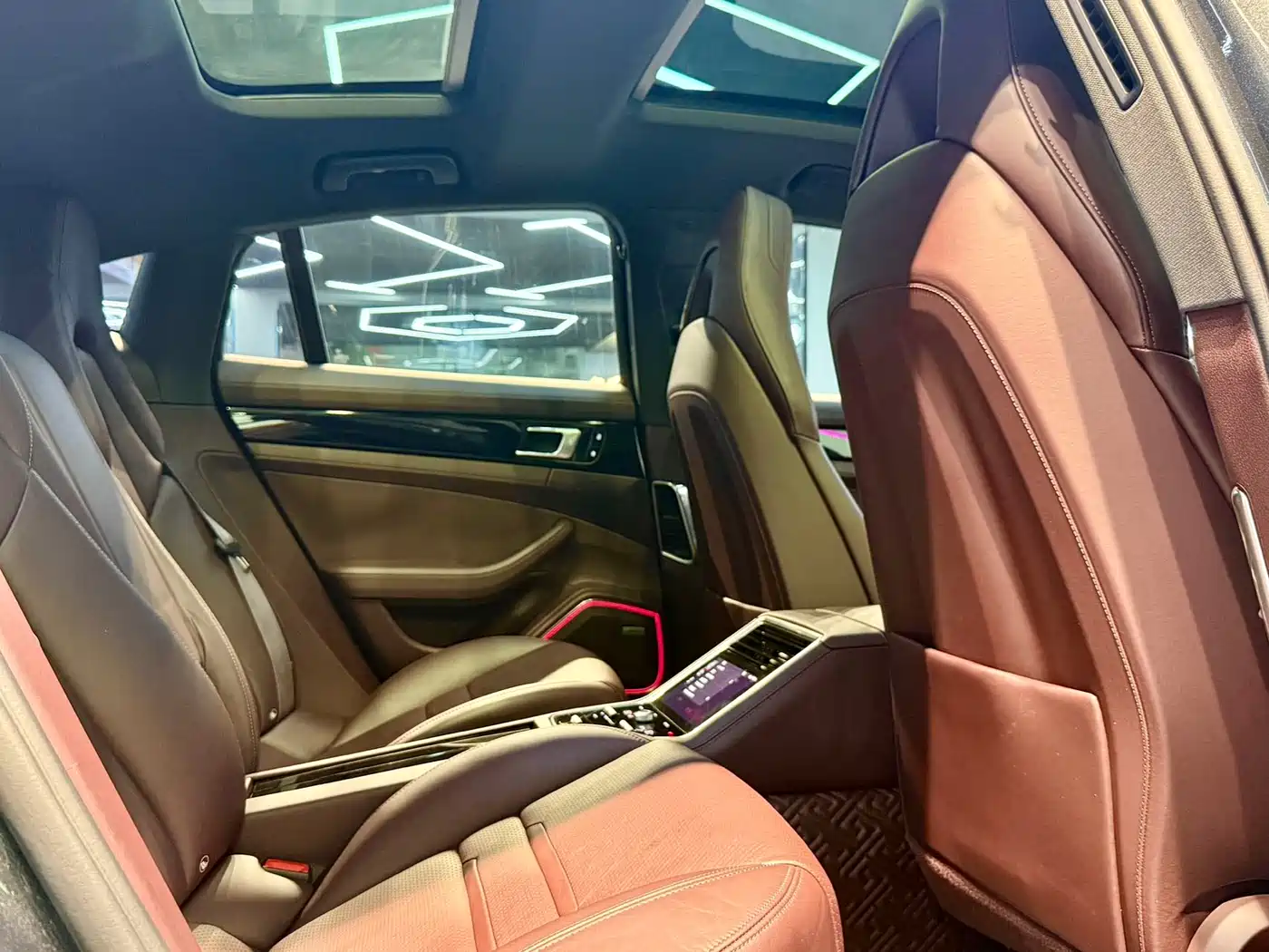 Porsche Panamera 2017 Panamera 3.0T фото 9