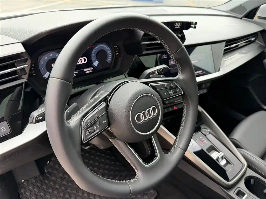 Audi A3 2023 Facelift A3L Limousine 35 TFSI Fashion Sport фото 7