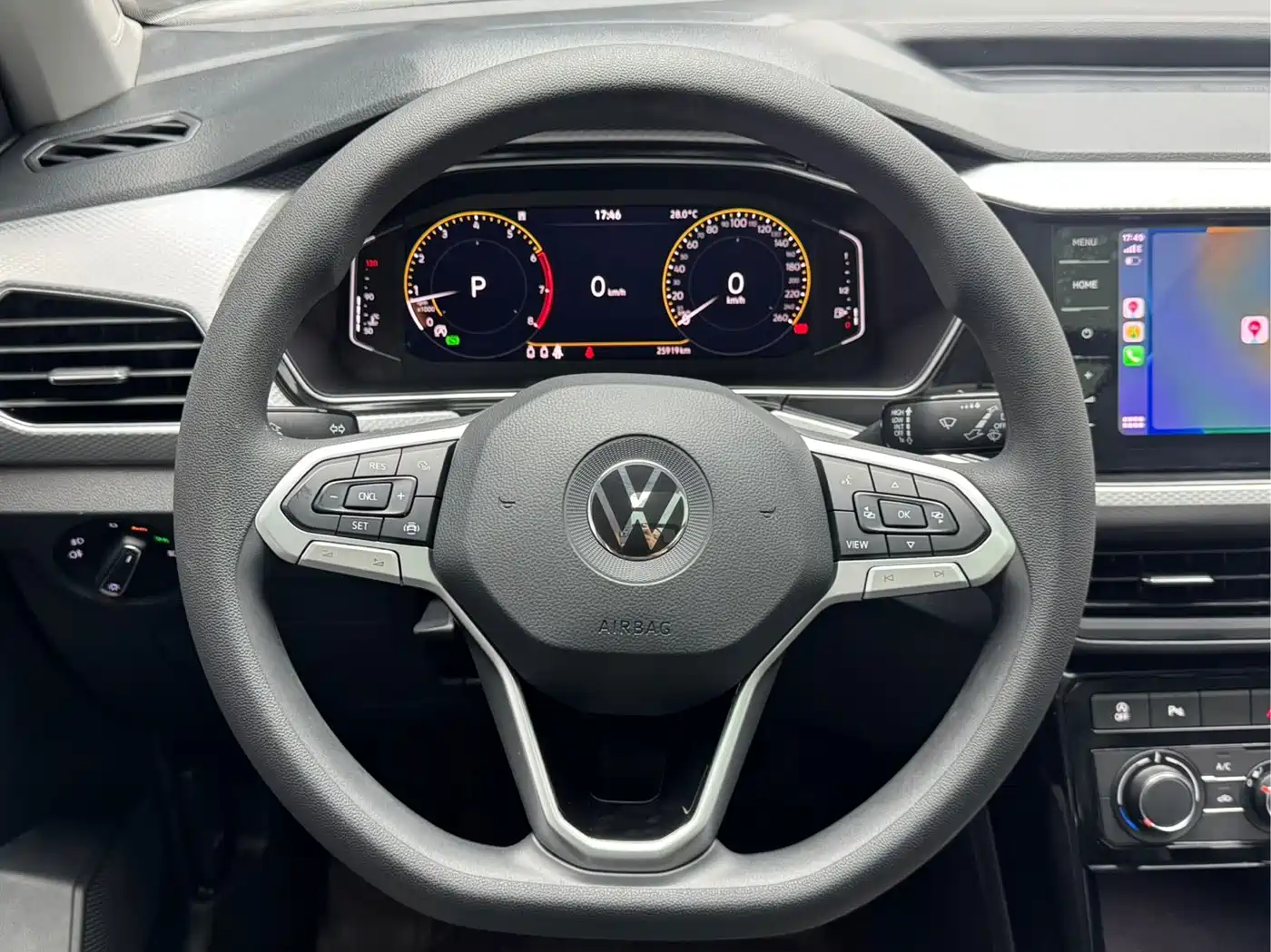 Volkswagen Tacqua 2023 2021 1.5L Automatic Smart Connect Edition