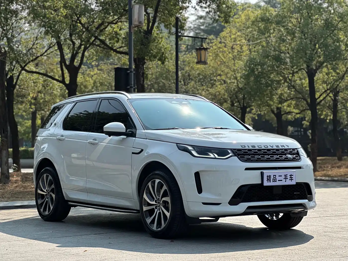 LAND ROVER DISCOVER SPORTS