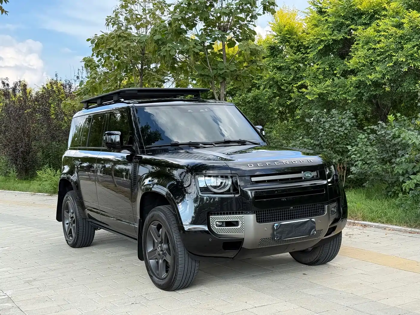 Фото 3 - Land Rover Defender