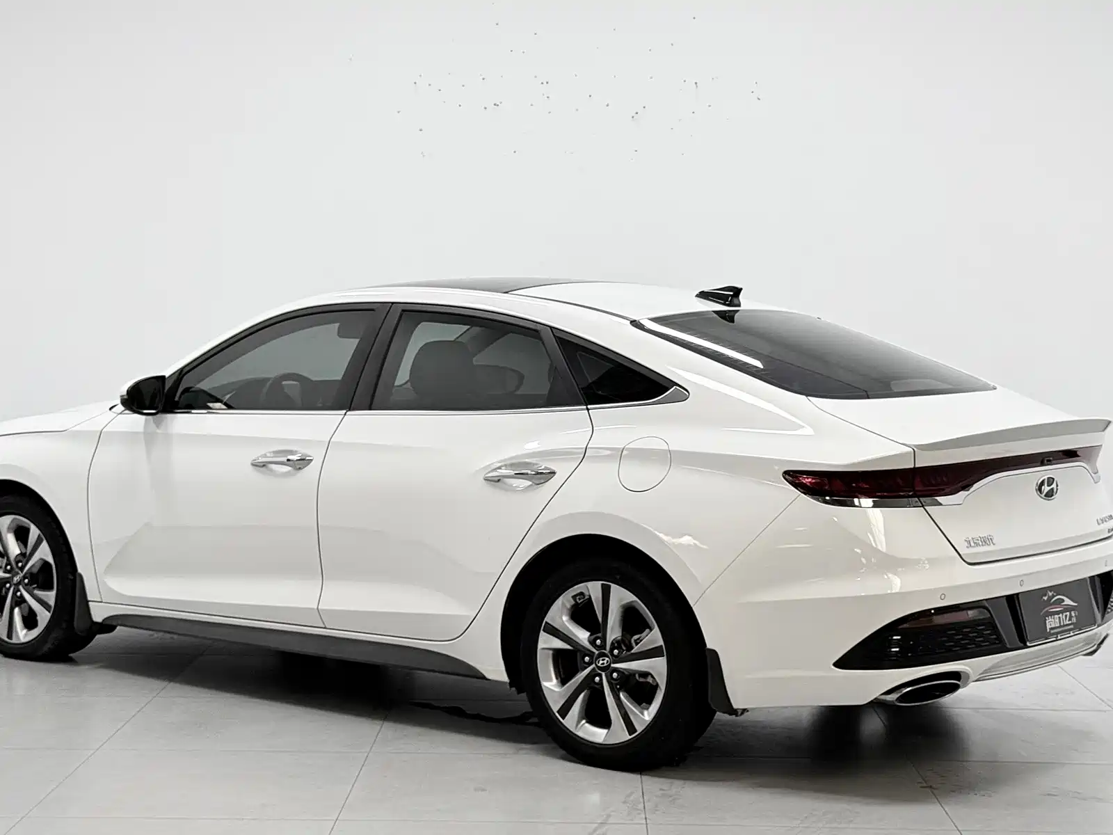 Photo 6 - Hyundai Lafesta
