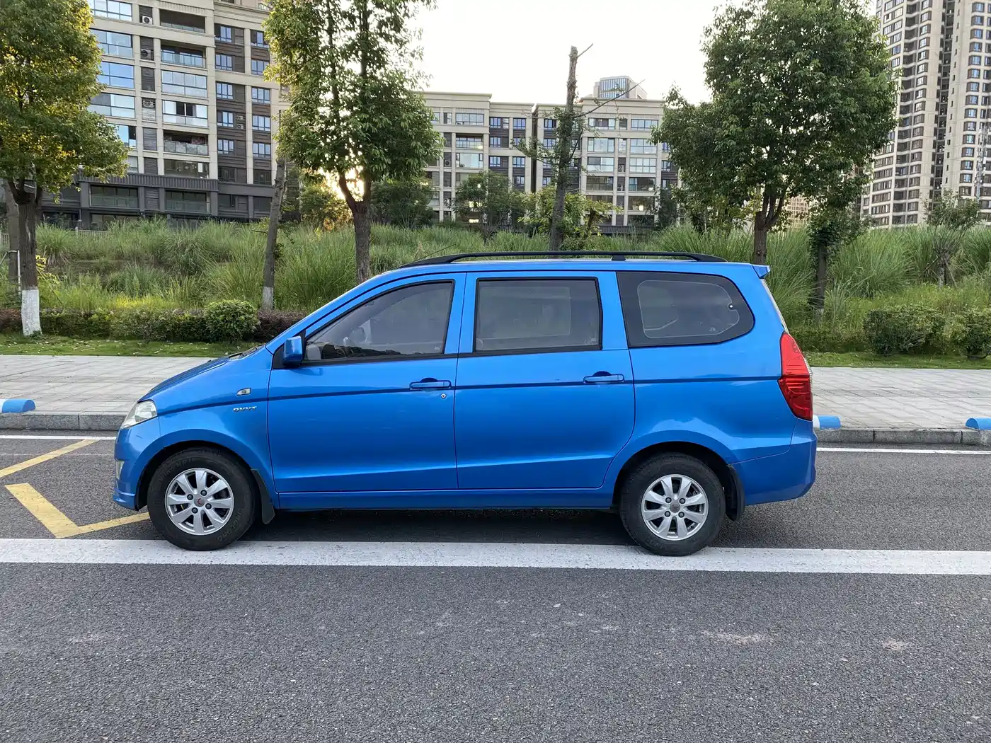 Wuling Motors Wuling Hongguang 2014 2014 1.5L S Standard