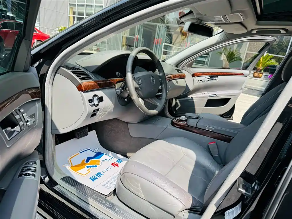 Mercedes-Benz S-Class 2008 Model S 300 L Luxury фото 8
