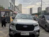 Фото 1 - Ford Explorer