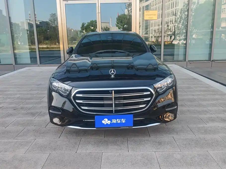 Mercedes-Benz E-Class 2026 2026 E 260 L Classic Edition