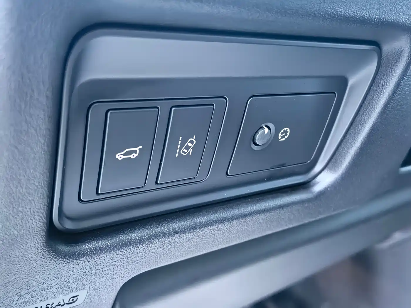 Land Rover Discovery Sport 2019 240PS SE Edition China VI фото 21