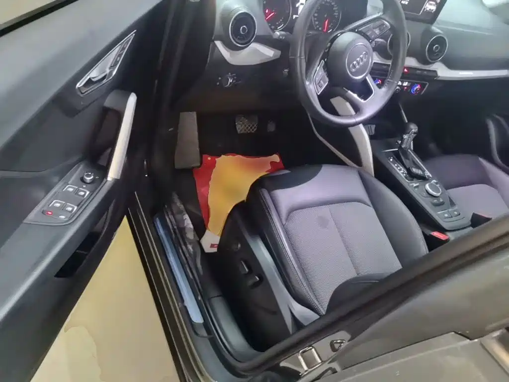 Audi Q2L 2019 2018 35 TFSI Fashion Elegance China VI