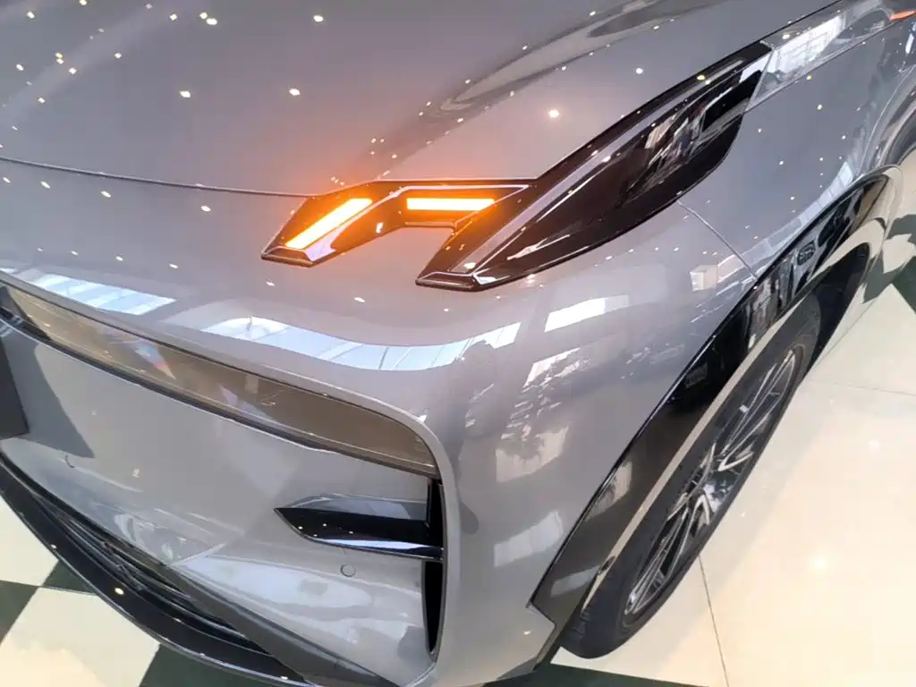 ZEEKR X 2025 2025 5-Seater AWD Sport Edition