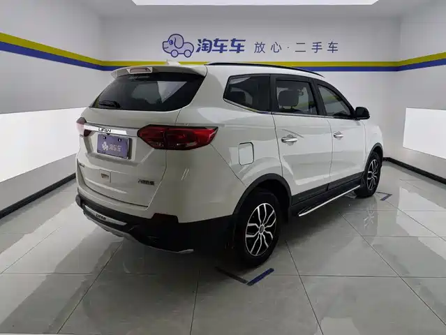 Lifan Maiwei 2016 1.5L Manual Elite Edition — фото 3