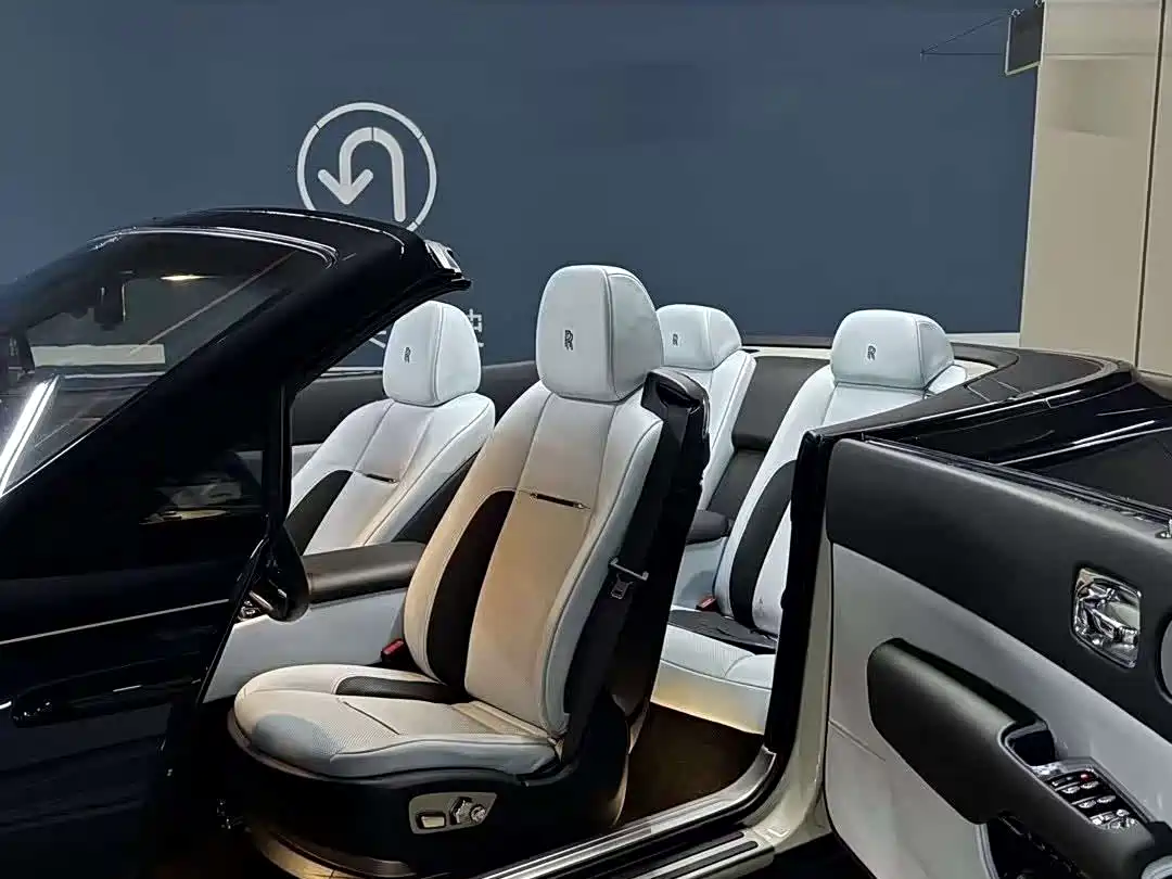2021 Rolls-Royce Dawn