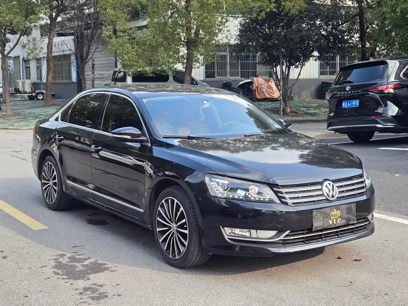 Volkswagen Passat 2015 1.8TSI DSG Prestige Edition фото 3