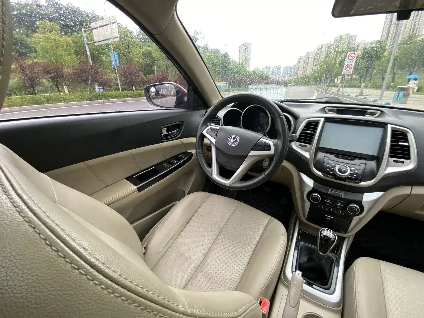 Changan Eado 2014 2014 1.6L Manual Luxury