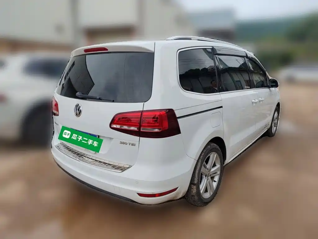 Volkswagen Sharan 2017 2017 380TSI Comfort 6-Seater