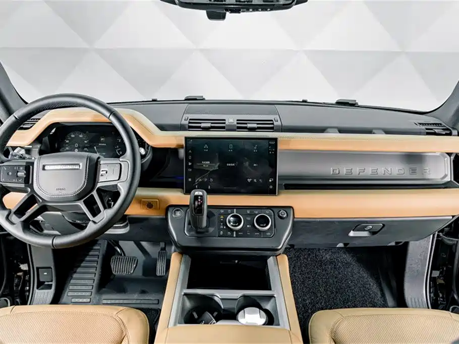 Land Rover Defender 2025 110 3.0T P400 -Dynamic HSE фото 12