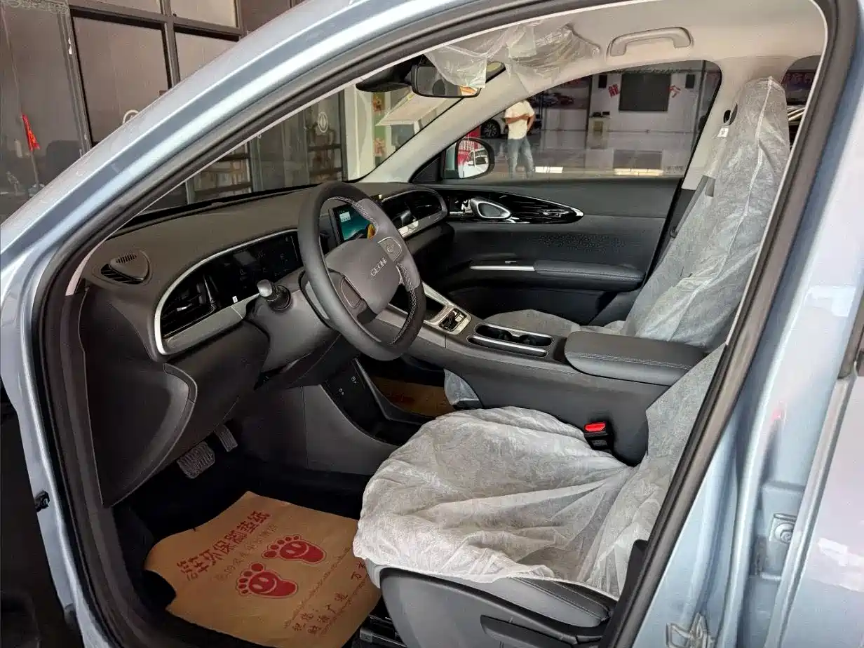 Geely Galaxy Starry Wish 2026 Edition 310km Youth Version фото 4