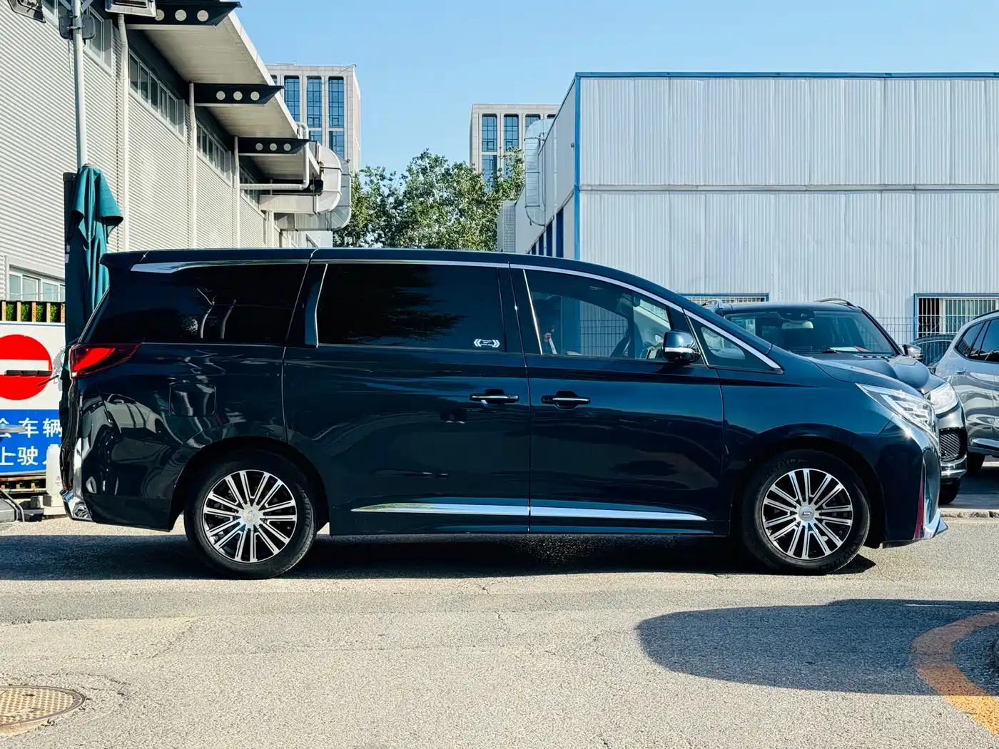 GAC TRUMPCHI M8