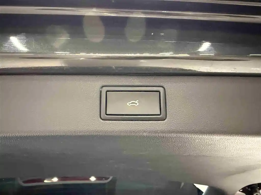 Volkswagen Talagon 2022 380TSI 4WD Luxury Premium Pro Edition 6-seater фото 19