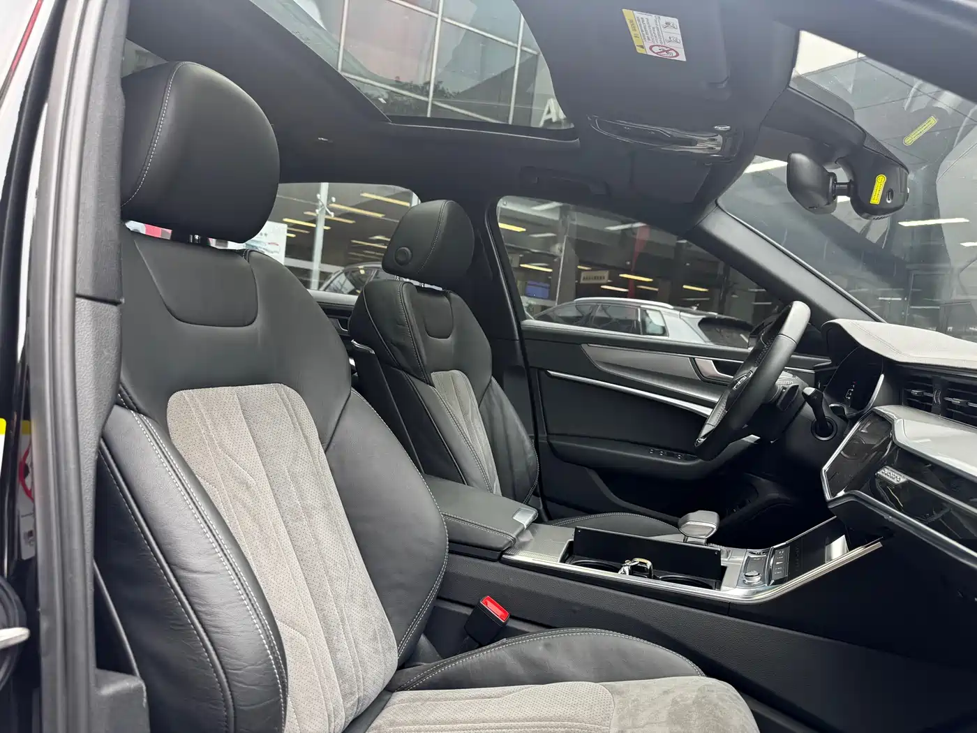 Audi A6L 2021 45 TFSI quattro Exclusive Sport фото 5