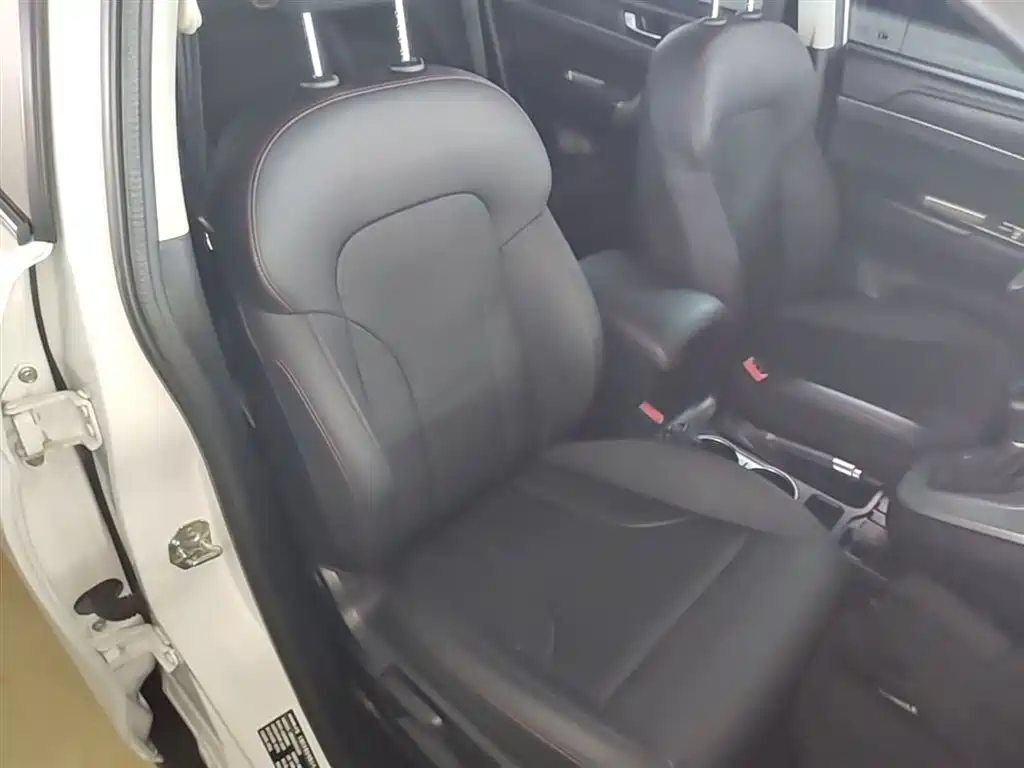 Haval M6 2019 1.5T DCT 2WD Elite Type China VI фото 25