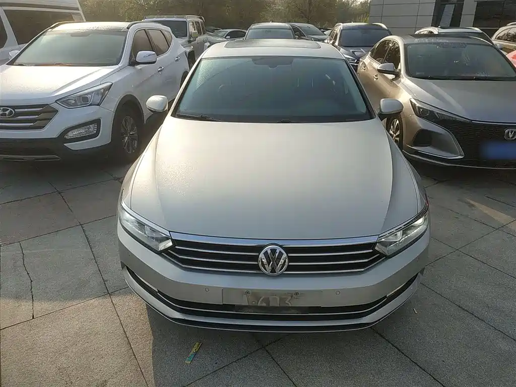 Volkswagen Magotan 2018 Facelift 330TSI DSG Luxury фото 19