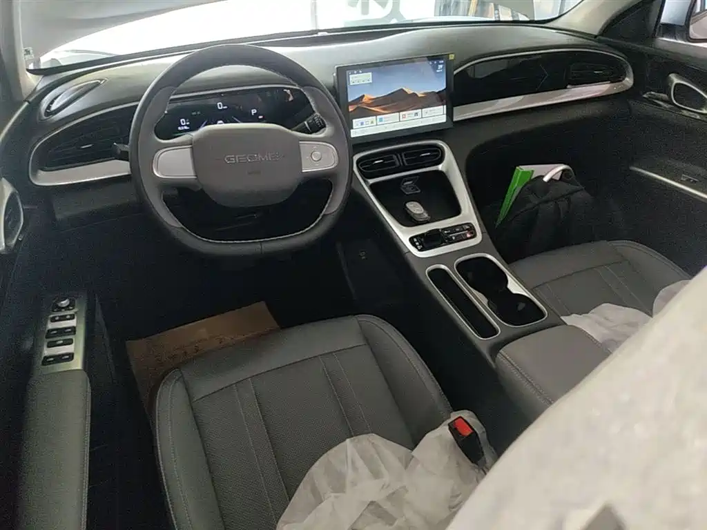 Geely Galaxy Starry Wish 2026 Edition 310km Youth Version фото 10