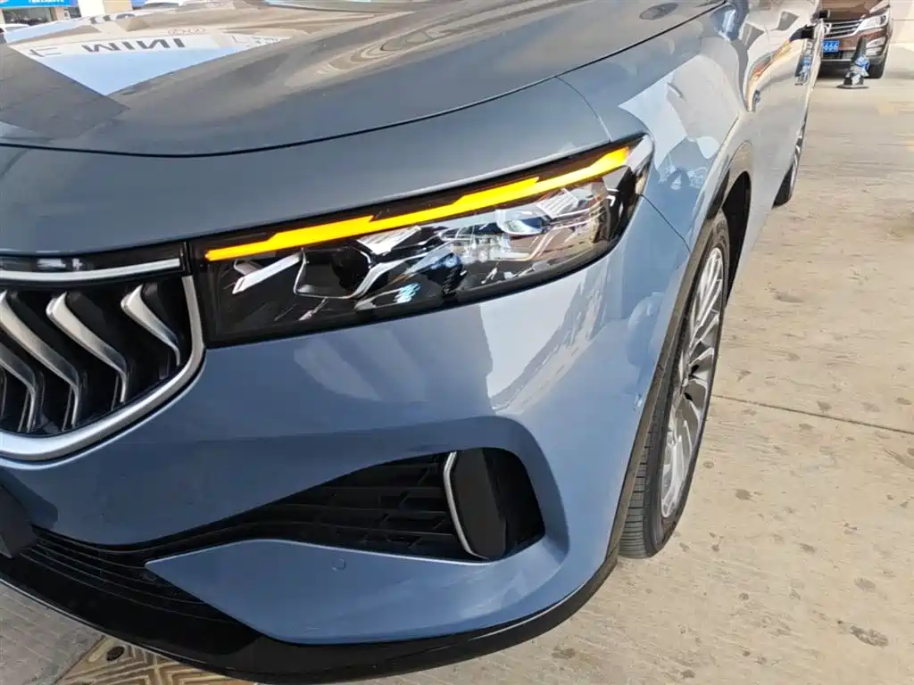 Voyah Auto VOYAH FREE 2021 AWD Standard Range Extender Exclusive Luxury Package фото 24