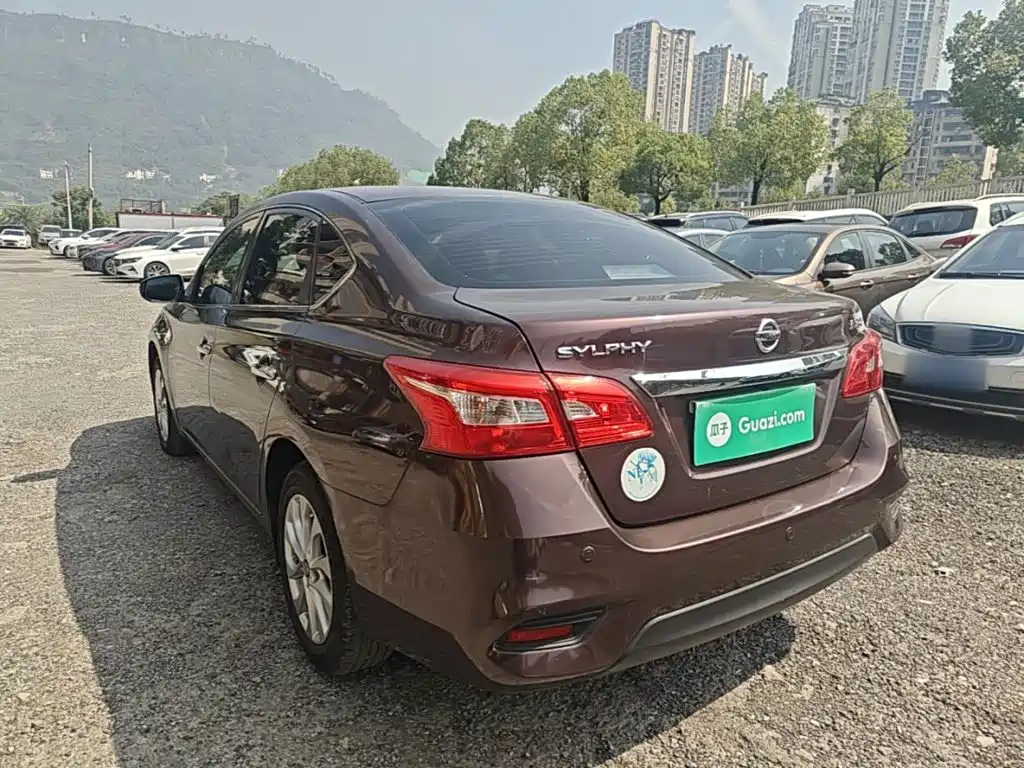 Фото 5 - Nissan Sylphy