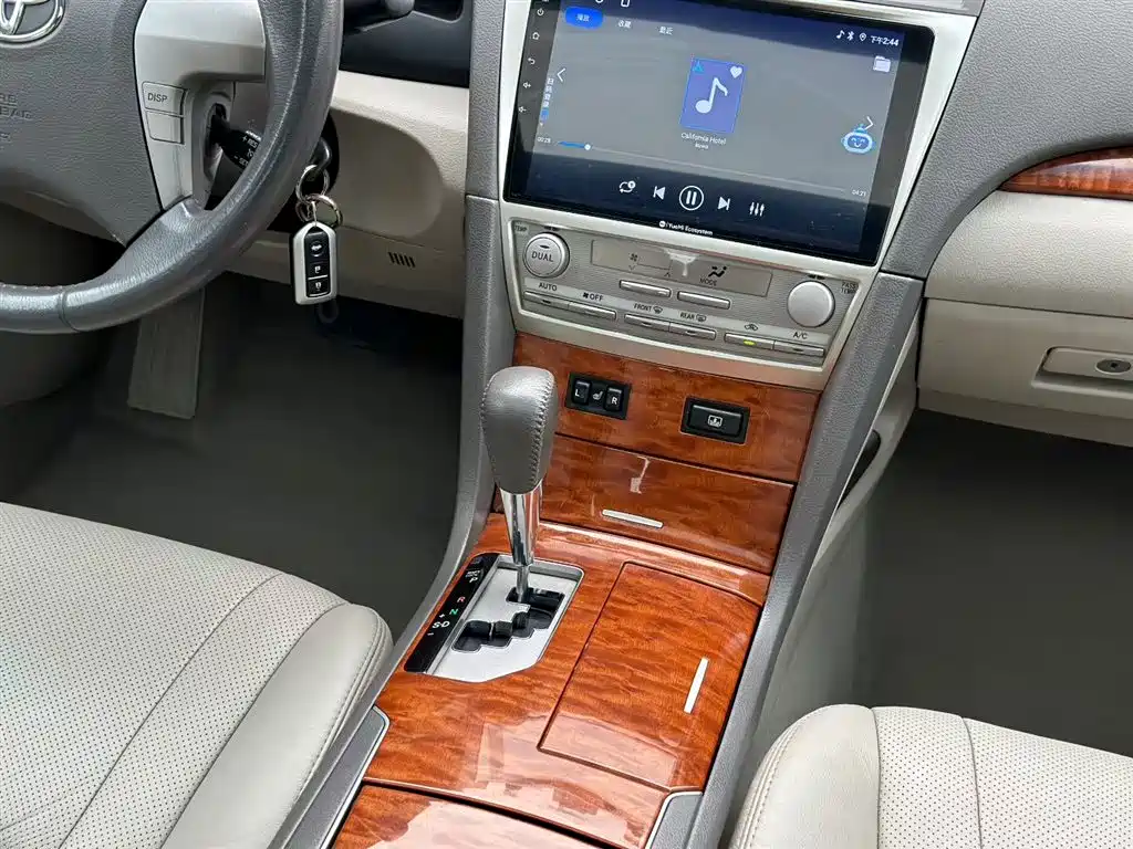 Toyota Camry 2008 240G Luxury Edition фото 8
