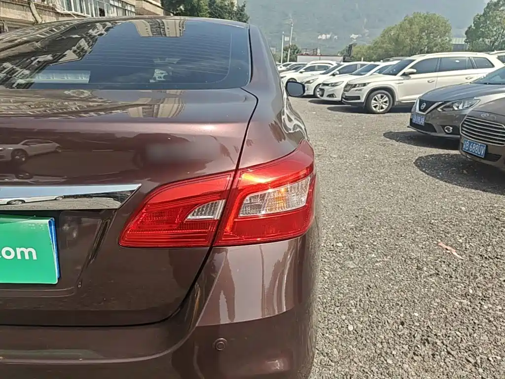 Фото 8 - Nissan Sylphy