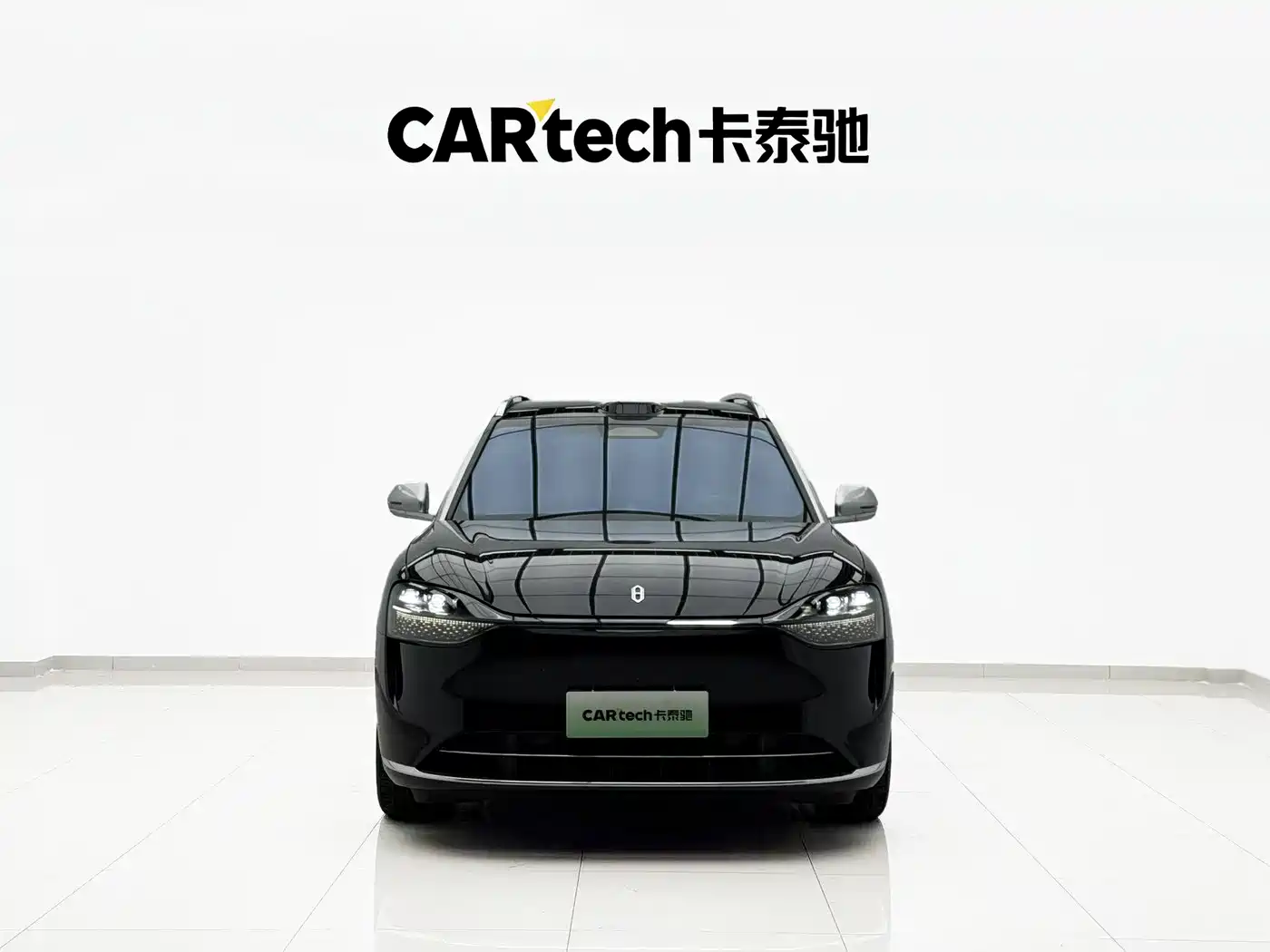 AITO Wenjie AITO M9 2024 Range Extender Ultra 52kWh 6-seater фото 2