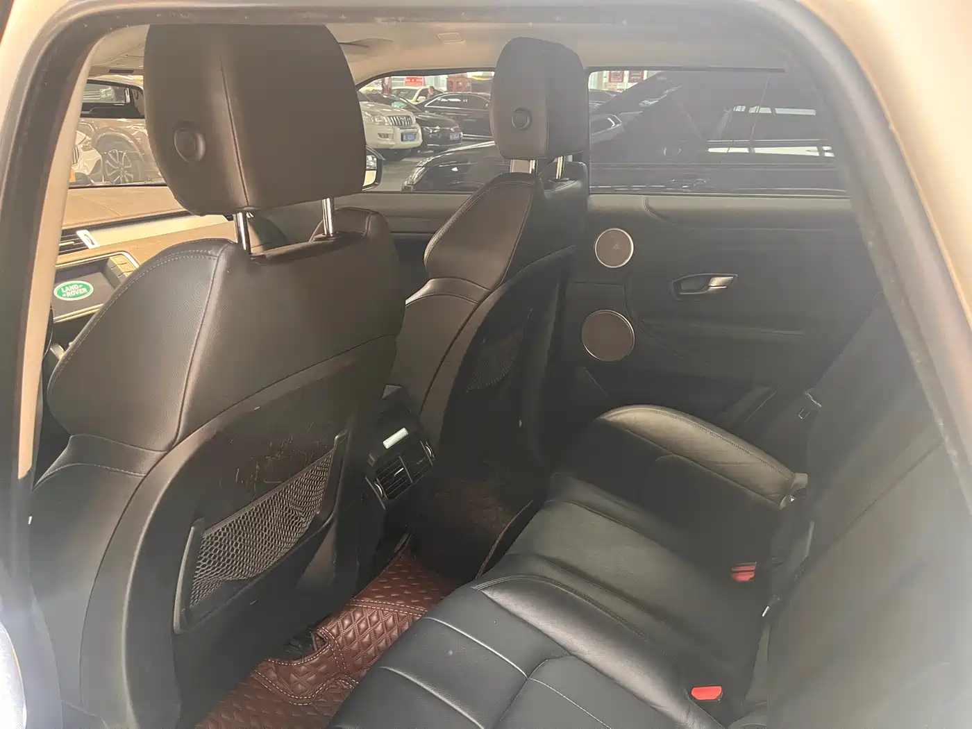 Land Rover Range Rover Evoque 2018 240PS PURE Trend фото 8
