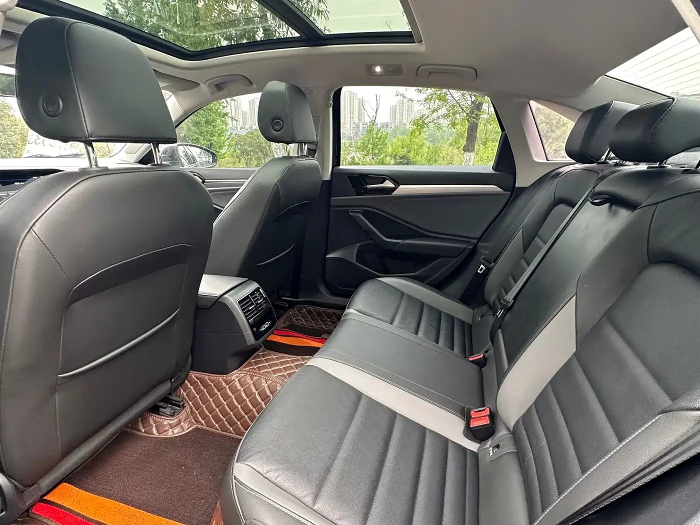 Volkswagen Sagitar 2021 280TSI DSG Surpassing Edition фото 6