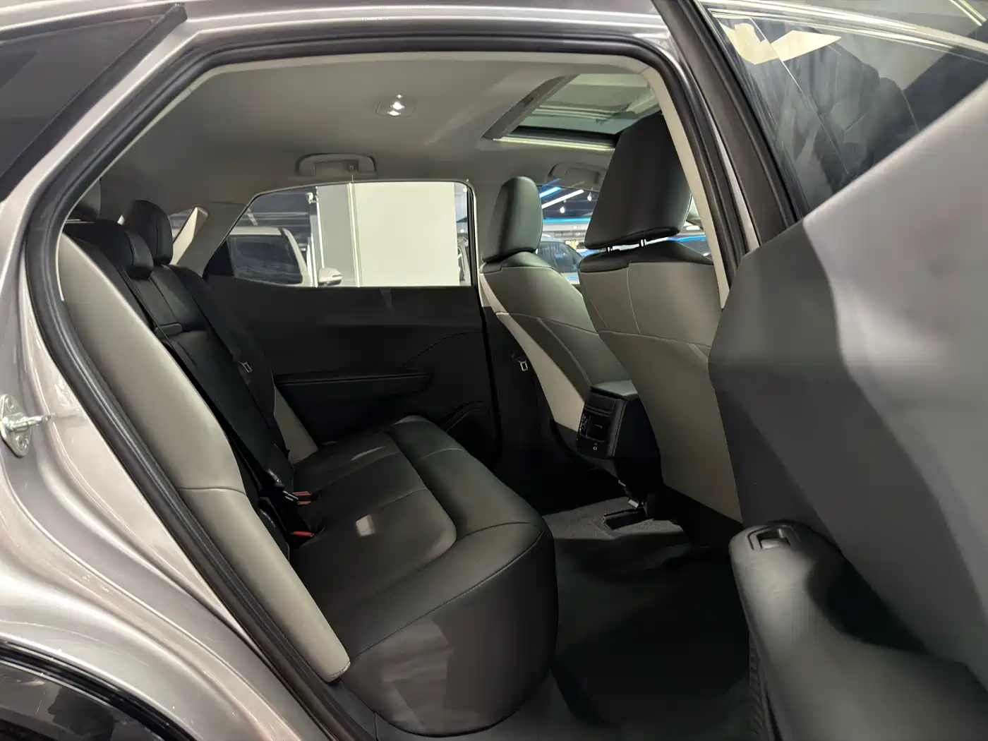Toyota bZ3 2024 517km Elite PRO фото 13