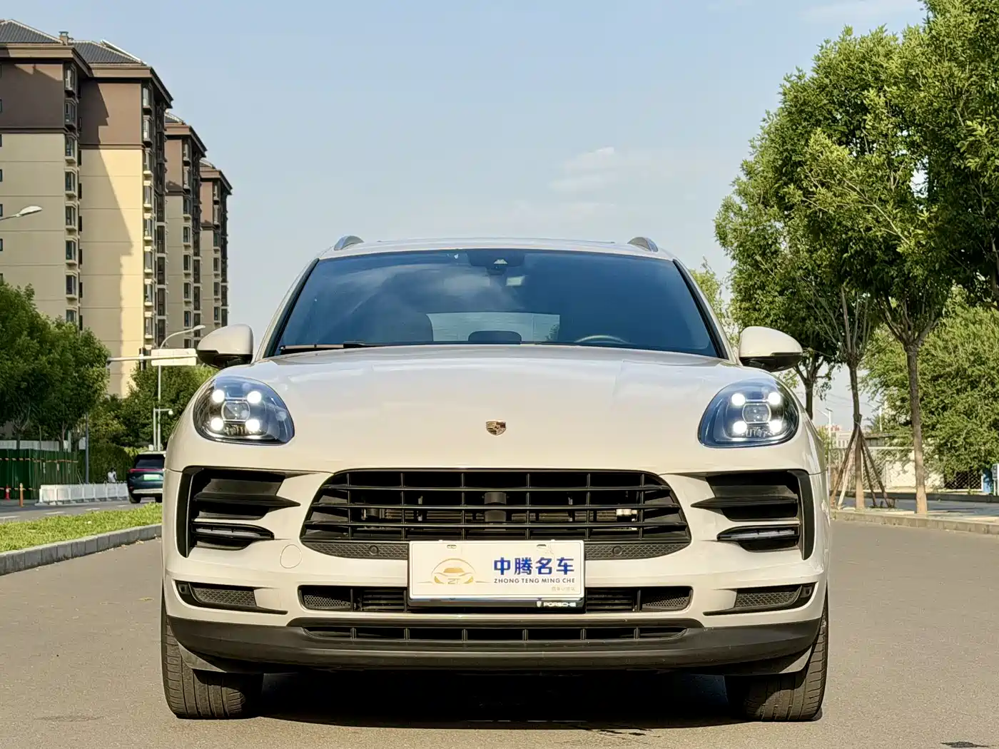 Porsche Macan 2018 Macan 2.0T фото 2