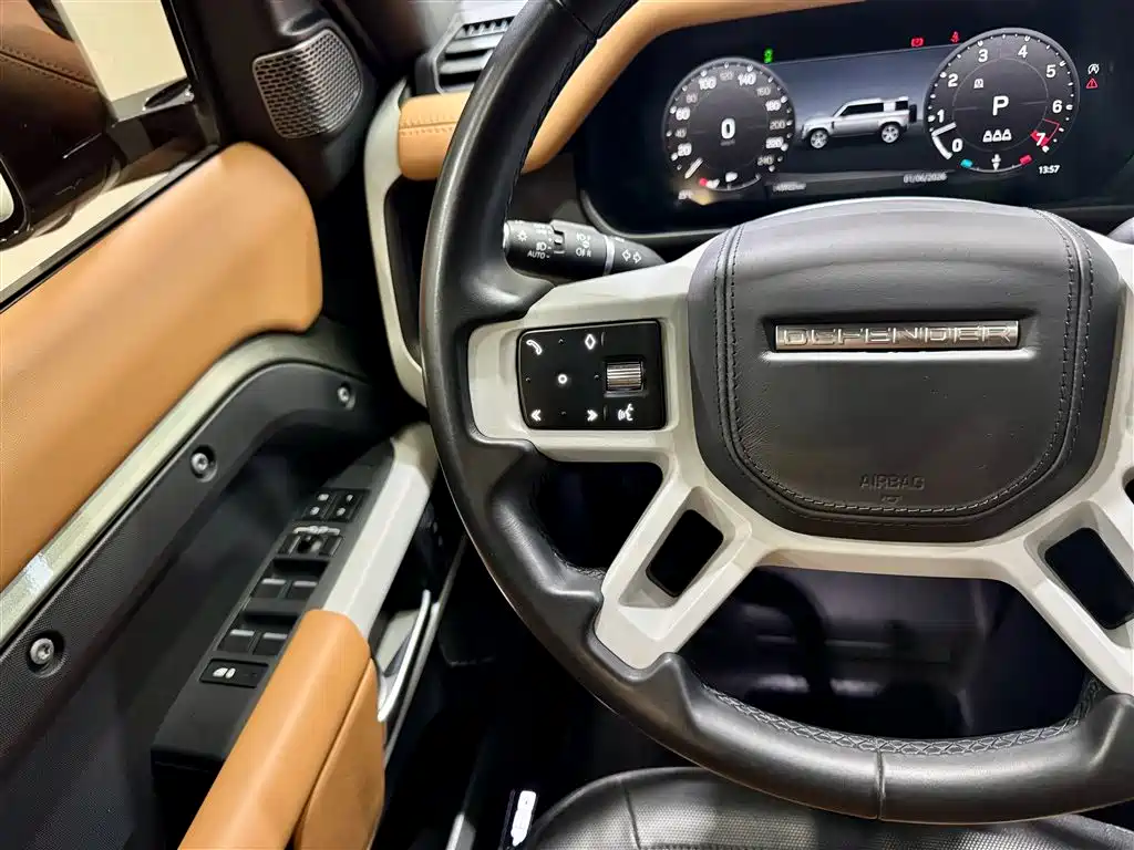Land Rover Defender 2024 110 3.0T P400 X-DYNAMIC HSE фото 15