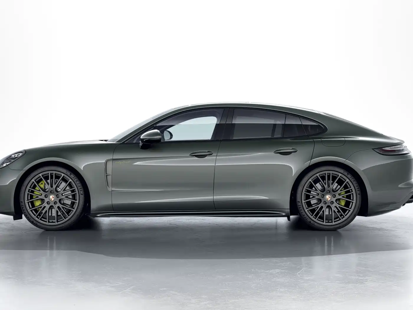 Porsche Panamera New Energy 2022 Panamera 4 E-Hybrid Platinum Edition 2.9T фото 2