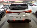 Photo 6 - Lexus UX
