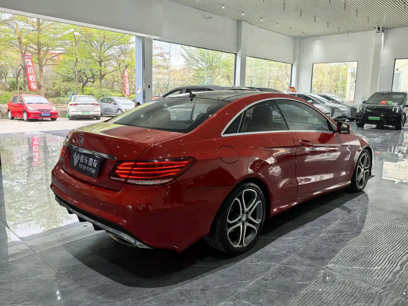 Mercedes-Benz E-Class (Import) 2014 E 200 Coupe фото 36