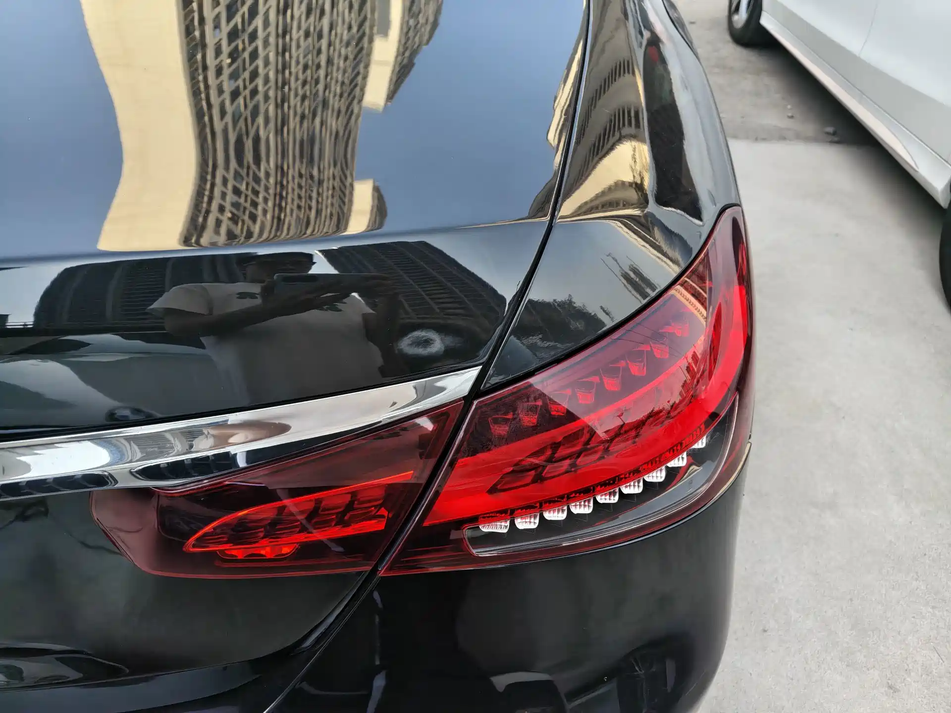 Фото 8 - Mercedes-Benz E-Class