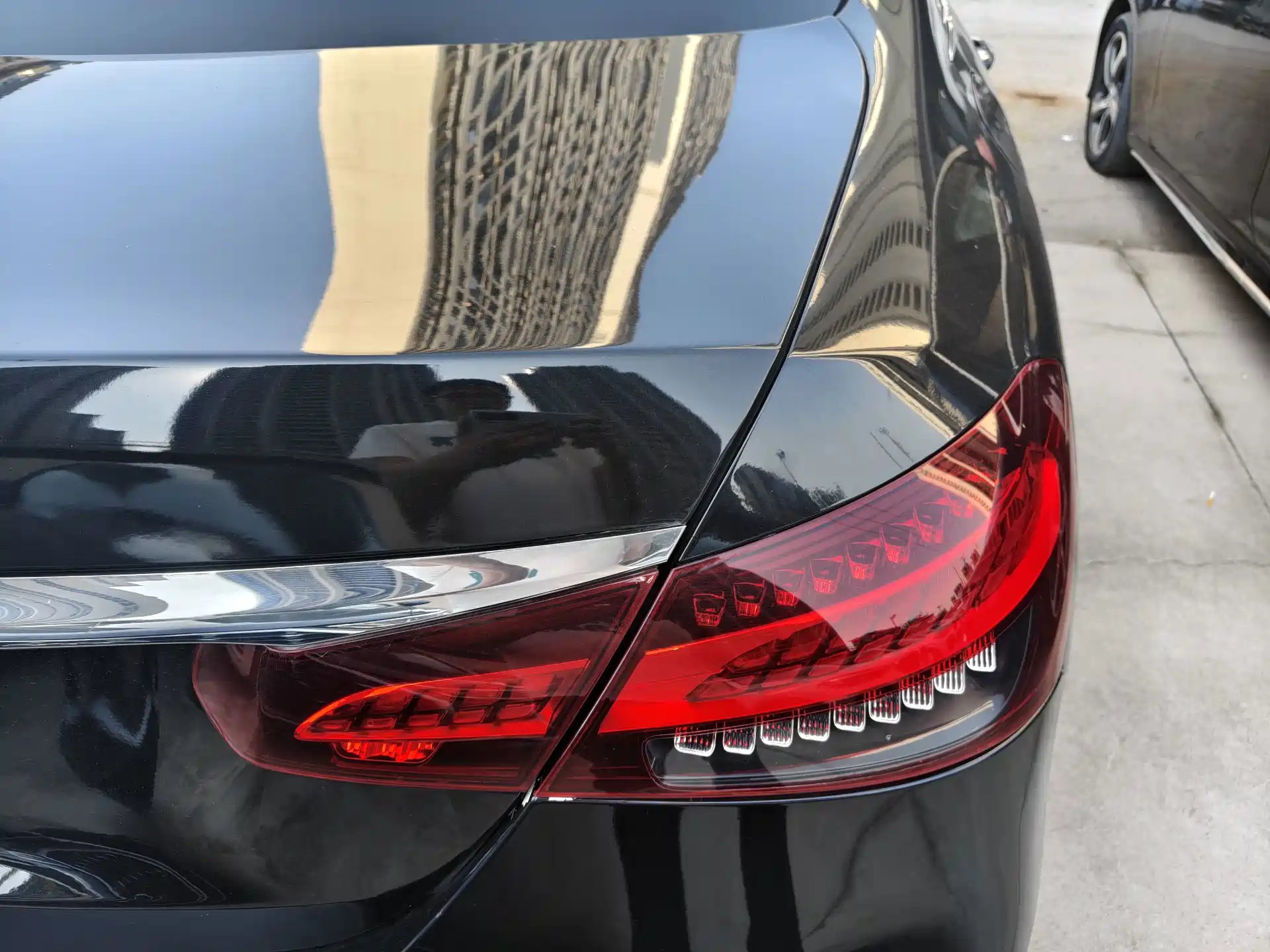 Фото 9 - Mercedes-Benz E-Class