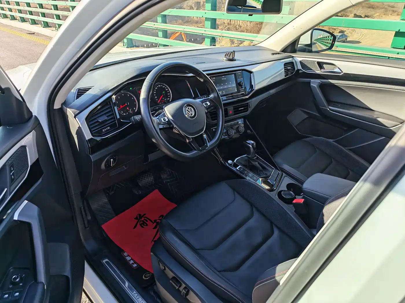 Volkswagen Tayron 2019 330TSI 2WD Luxury China VI фото 11