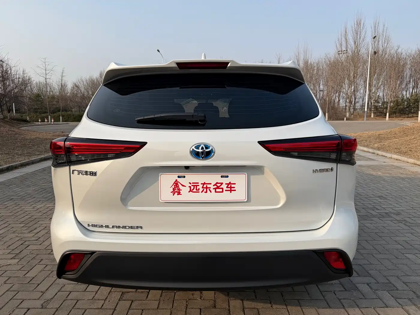 Toyota Highlander 2024 2.5L Smart Hybrid 2WD Elite 5-seater фото 8