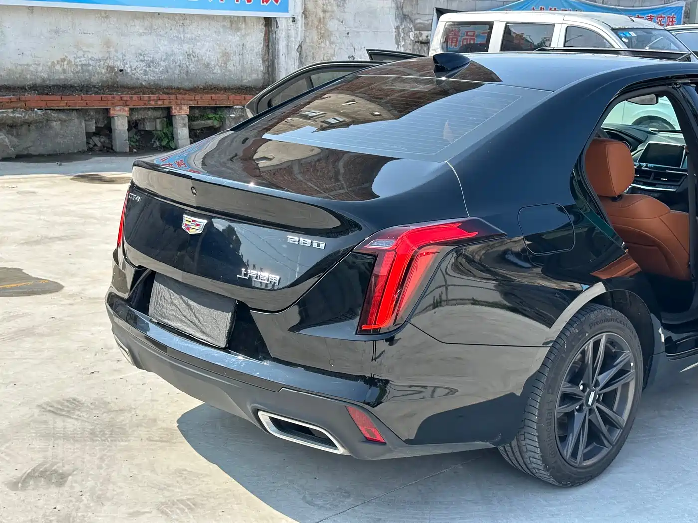 CADILLAC CT4