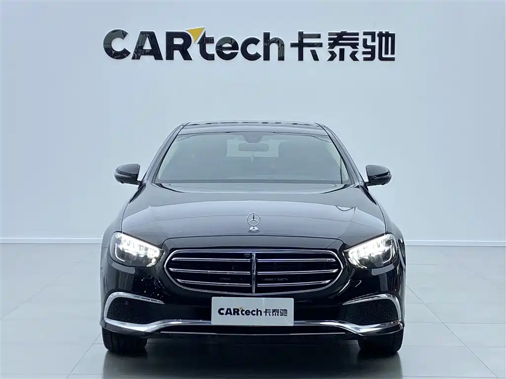 Mercedes-Benz E-Class 2023 E 300 L Fashion фото 2